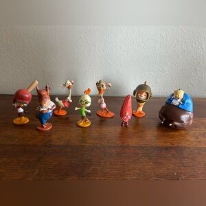 Chicken Little Figurine Disney Store 2005 New 8 Piece Set Runt Fish Out Of Water